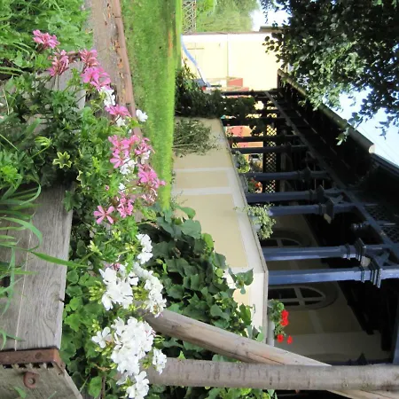Dampfschiff Radebeul-altkoe Apartment